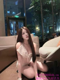 新市清纯诱人美女